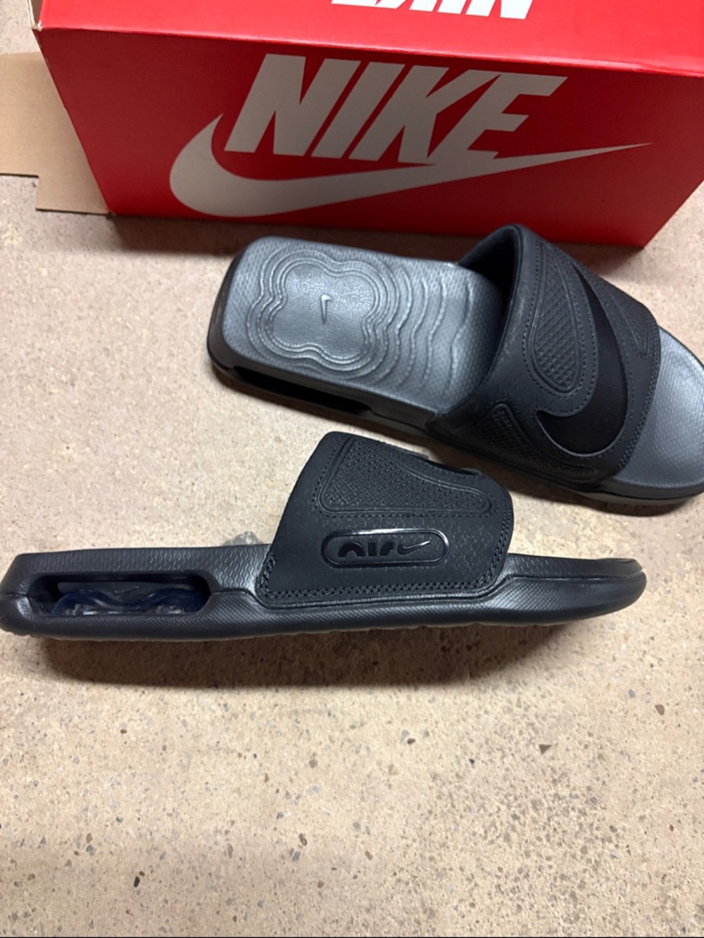 Nike Air Max Cirro Men's Black Slide Sandals - Picture 2 of 4